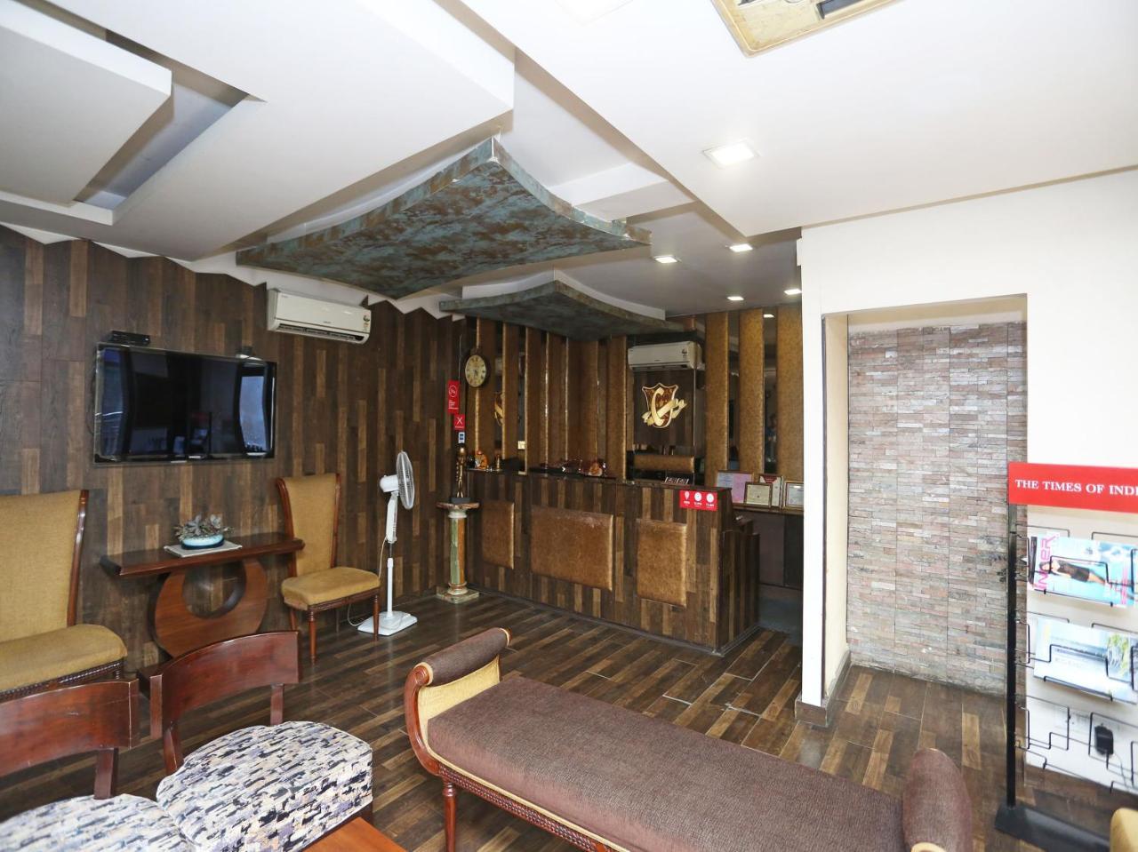Hotel Clark Heights Nowe Delhi Zewnętrze zdjęcie
