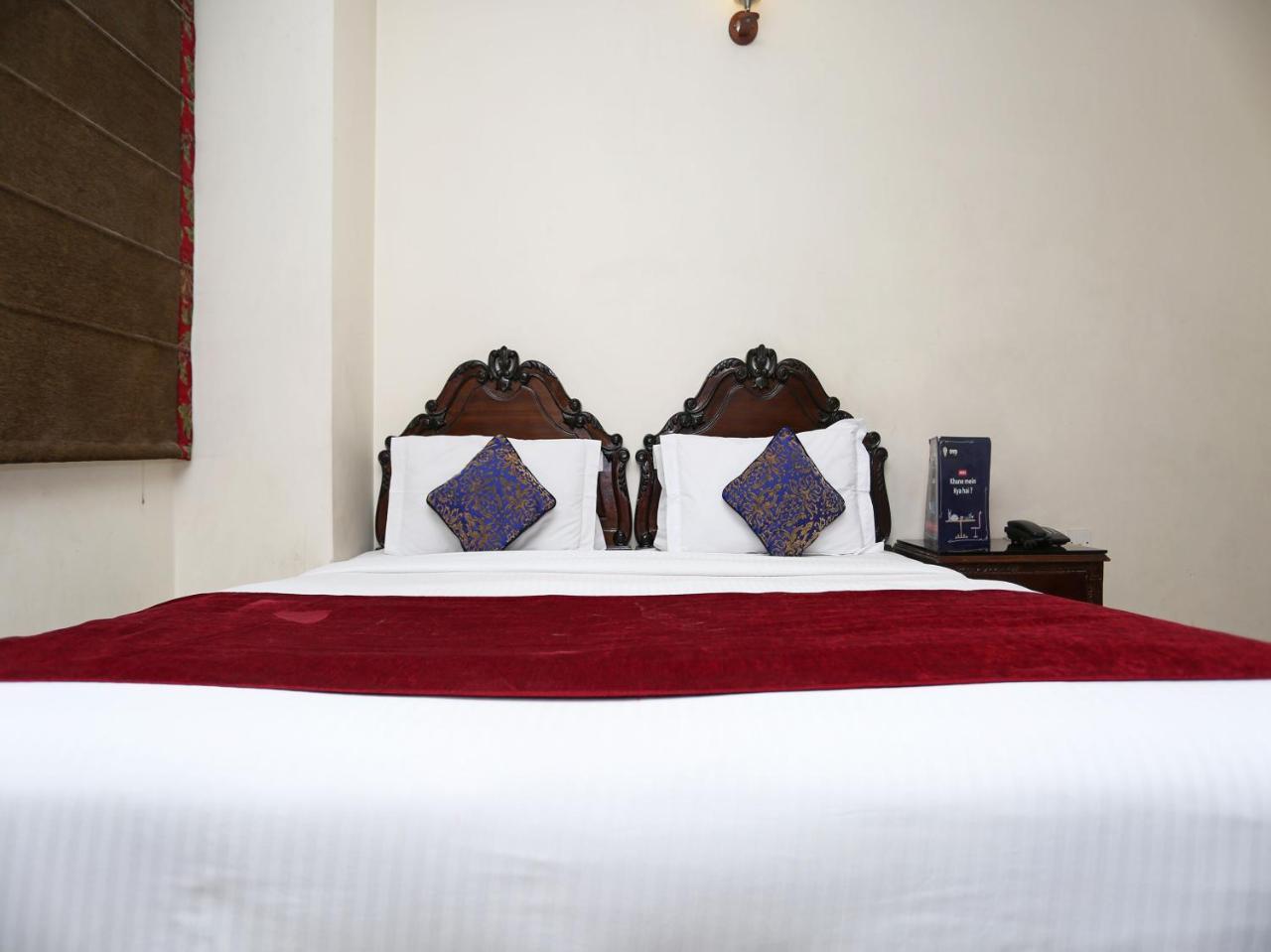 Hotel Clark Heights Nowe Delhi Zewnętrze zdjęcie