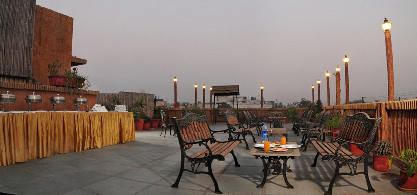 Hotel Clark Heights Nowe Delhi Zewnętrze zdjęcie